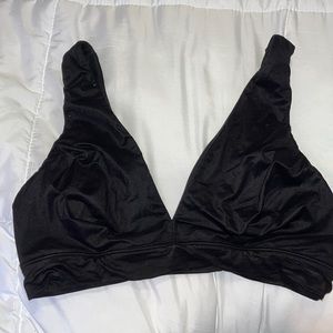 Victoria’s secret unlined soft wireless lounge bra XL